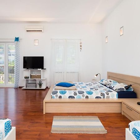 Apartment Bagatin Podstrana Esterno foto
