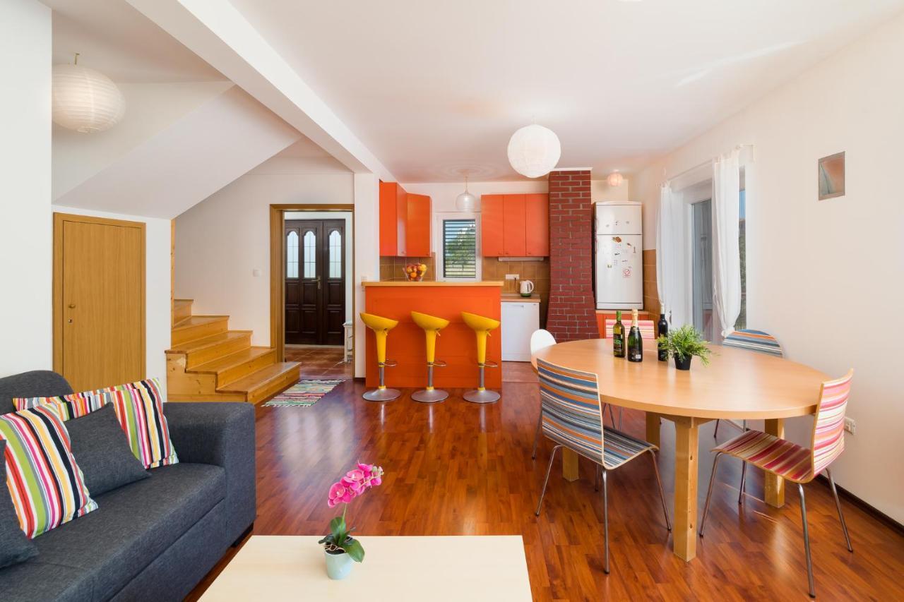Apartment Bagatin Podstrana Esterno foto